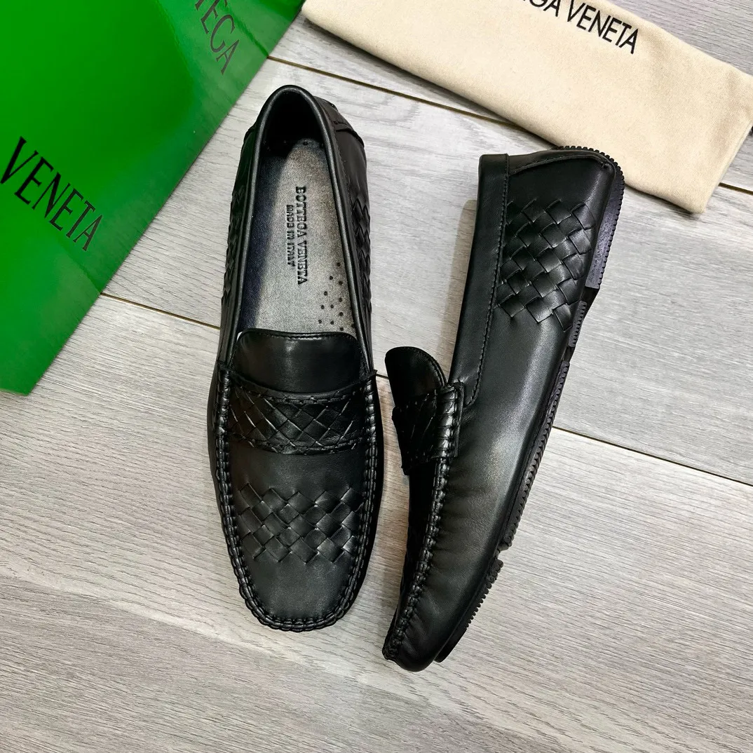 Factory price: 400💰BV new men's shoes original replica👉👉High-end men's casual beanie shoes/💞driving shoes! 🔊Upper imported cowhide woven, ☑️Sheepskin lining, one-step design, light and smart ☮☮Suitable for all kinds of travel, exclusive new style, real shot, size 38-44, (45 can be customized)